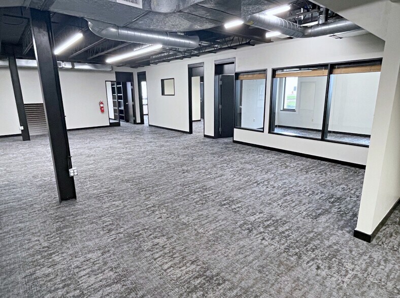 More Photos Of 58 Concord St, North Reading Office For Lease