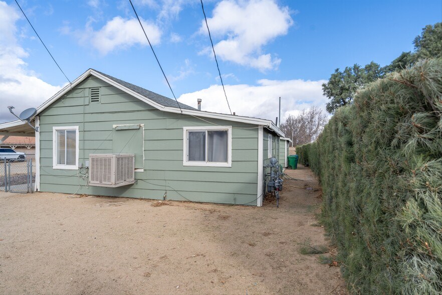 More Photos Of 2507 W Avenue L, Lancaster Apartments For Sale