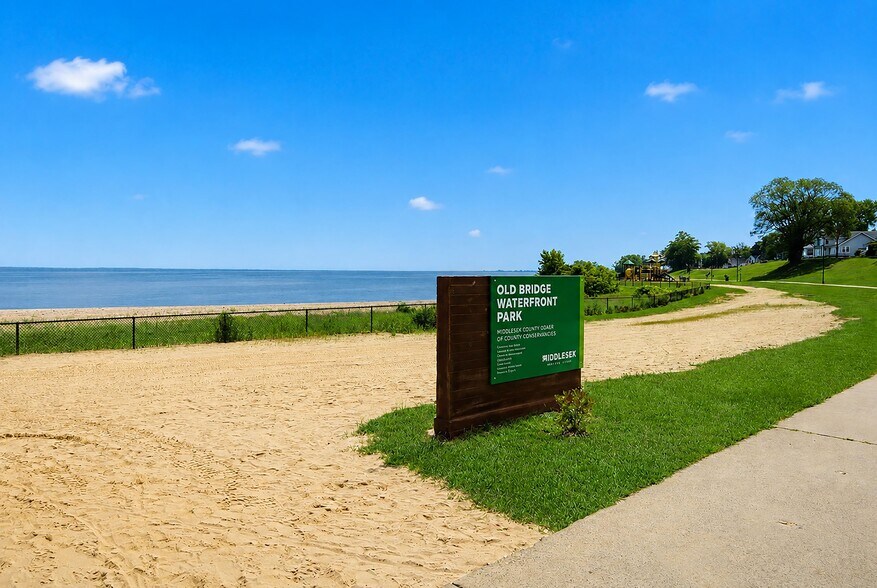 More Photos Of 275 Laurence Pky, South Amboy Apartments For Sale