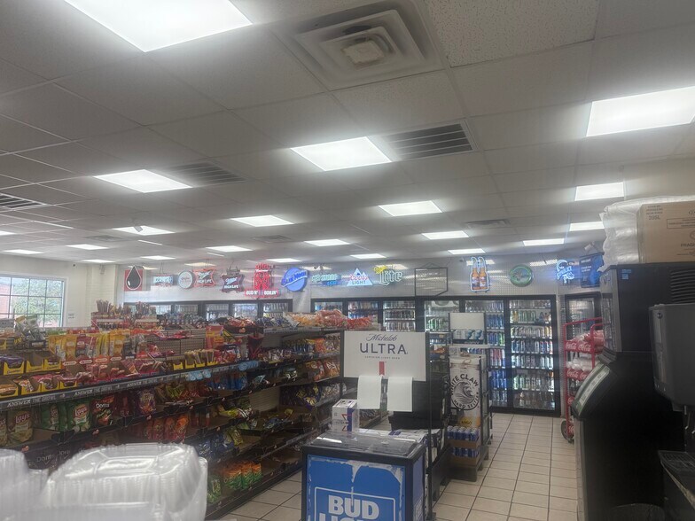 More Photos Of 1364 Edwards Ave, Tunica Service Station For Sale