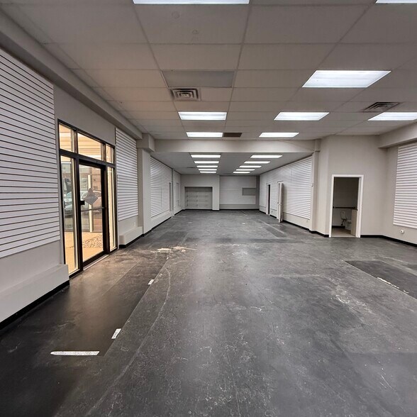 More Photos Of 2150 Oriskany St W, Utica Freestanding For Lease