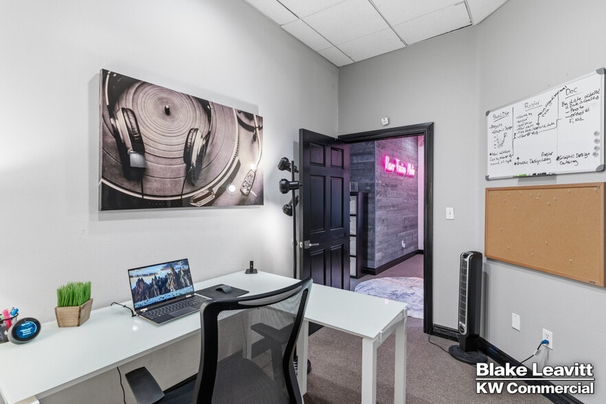 More Photos Of 5844 S Pecos Rd, Las Vegas Medical For Sale