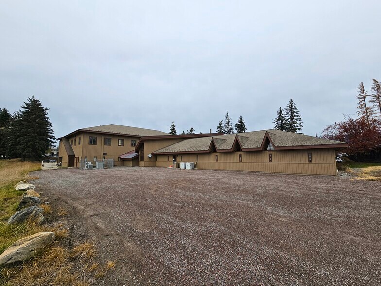 More Photos Of 711 13th St E, Whitefish Healthcare For Sale