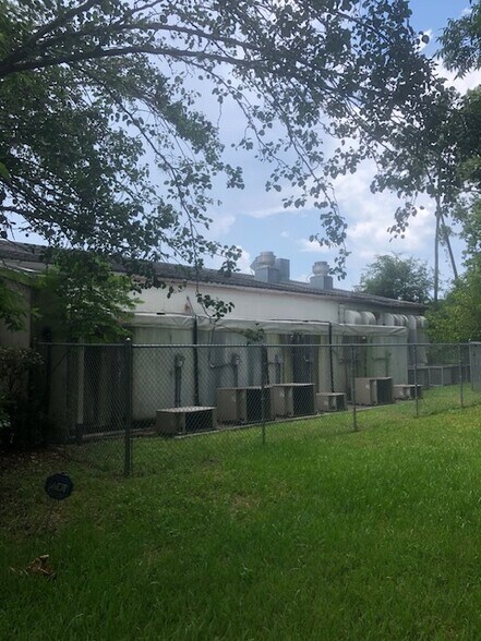 More Photos Of 2767 Clydo Rd, Jacksonville Industrial For Sale