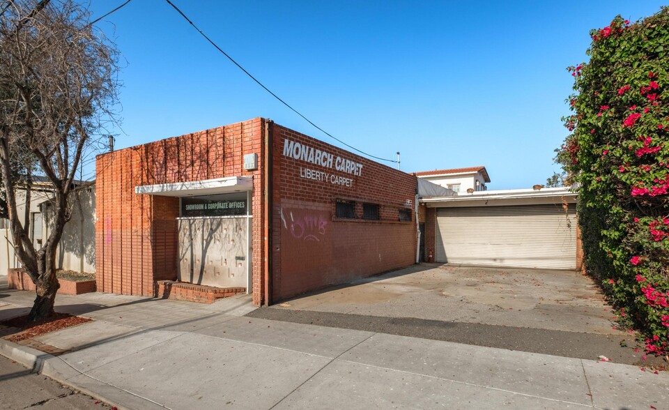 Primary Photo Of 3007 W Temple St, Los Angeles Office For Lease