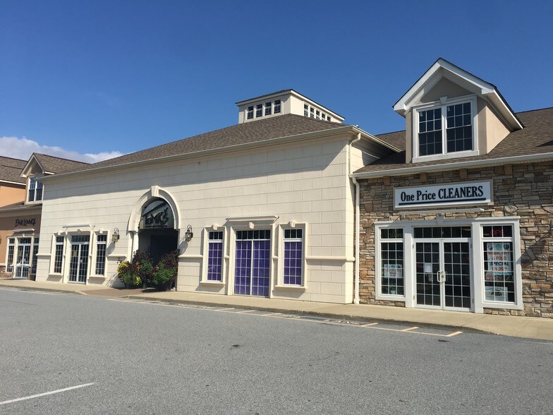 More Photos Of 900 NY 376, Wappingers Falls Freestanding For Lease