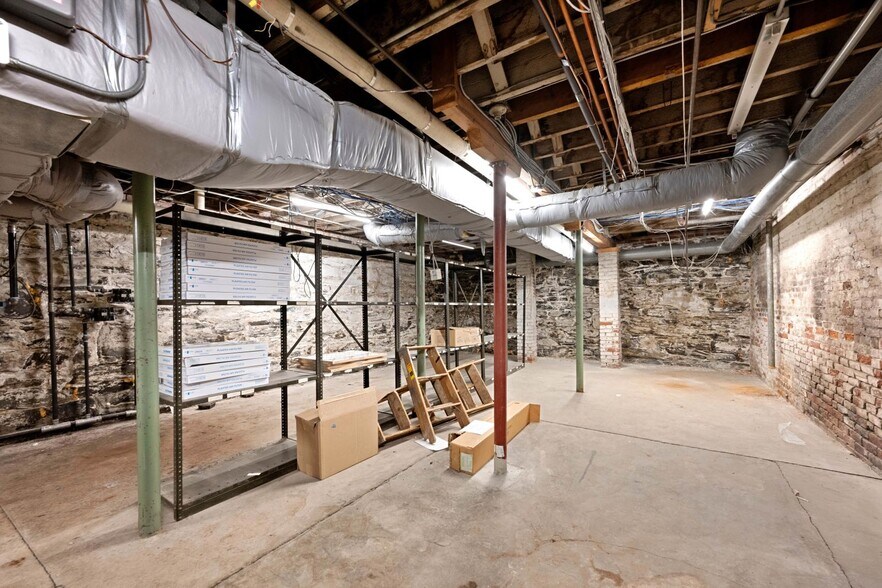 More Photos Of 1847-1855 Massachusetts Ave, Cambridge General Retail For Sale