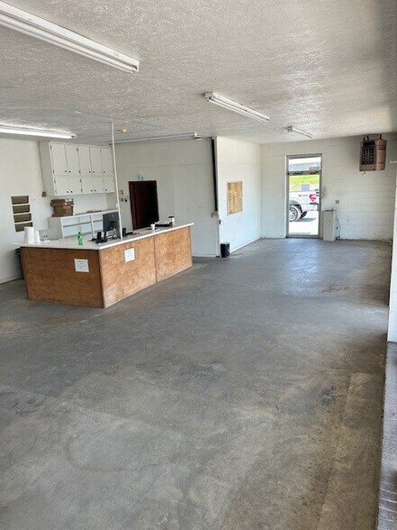 More Photos Of 41384 AL Highway 75, Geraldine Industrial For Sale