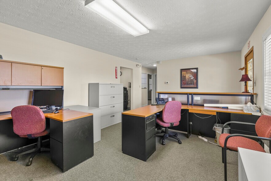 More Photos Of 4901 Central College Rd, Westerville Office Residential For Sale
