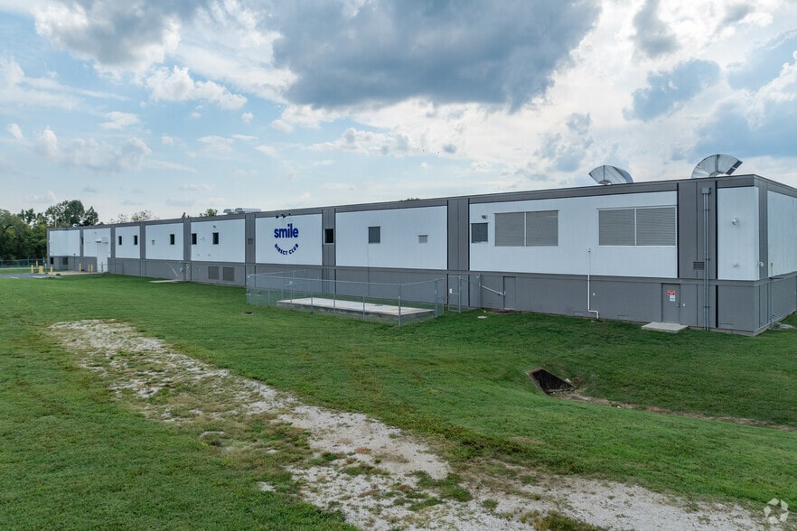 More Photos Of 981 Industrial Park Rd, Columbia Manufacturing For Lease