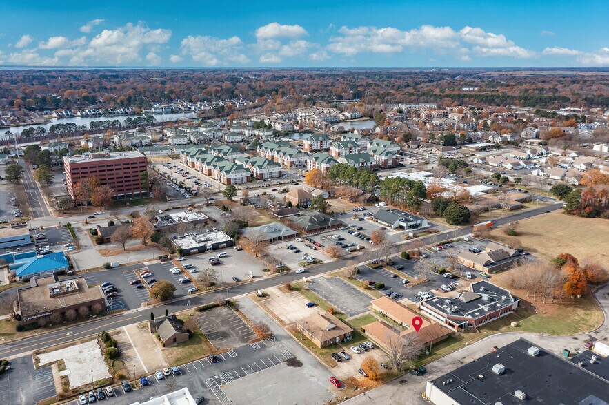 More Photos Of 2110 Hartford Rd, Hampton Medical For Lease