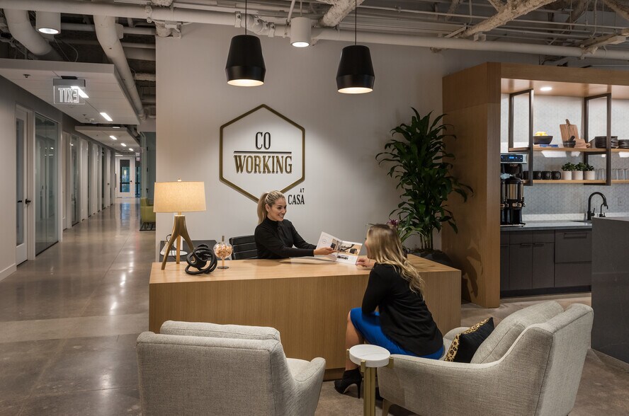 More Photos Of 7878 N 16th St, Phoenix Office For Lease