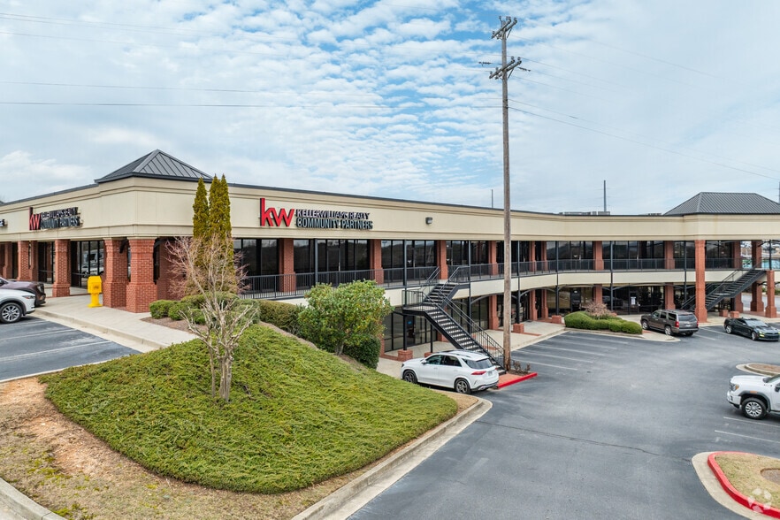 More Photos Of 540 Lake Center Pky, Cumming Office For Lease