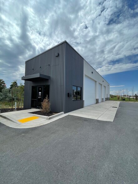 More Photos Of 4655 W California Ave, Salt Lake City Manufacturing For Lease