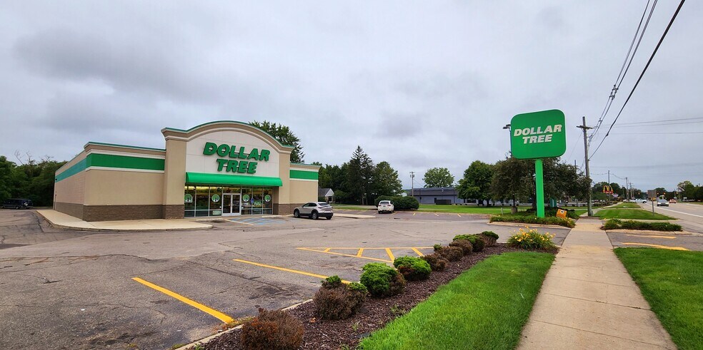 More Photos Of 1120 W Main St, Lowell Storefront For Sale