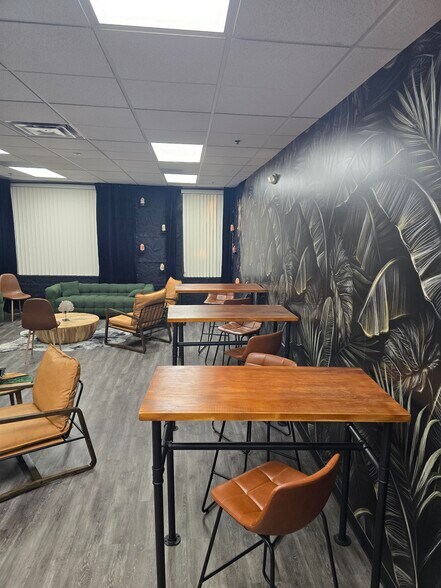 More Photos Of 2450 Maitland Center Pky, Maitland Office For Sale
