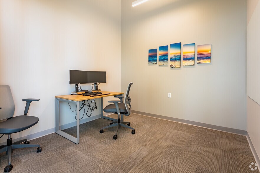 More Photos Of 4900 O'Hear Ave, North Charleston Coworking Space