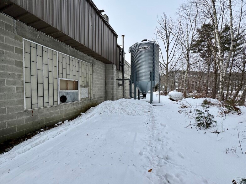 More Photos Of 19 Archertown Rd, Orford Distribution For Sale