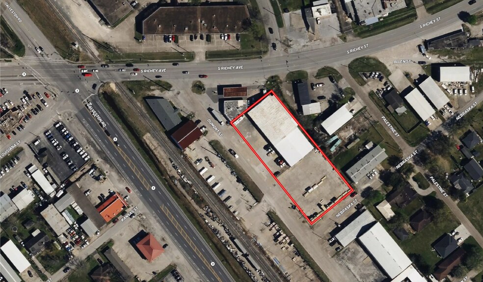 More Photos Of 607 Dumont St, South Houston Manufacturing For Sale