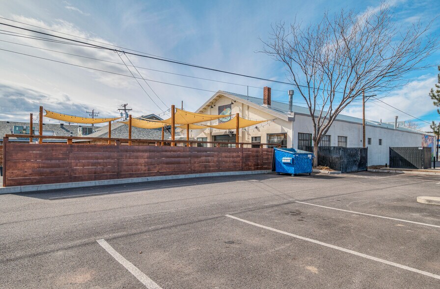 More Photos Of 420 N Main St, Prineville Restaurant For Lease