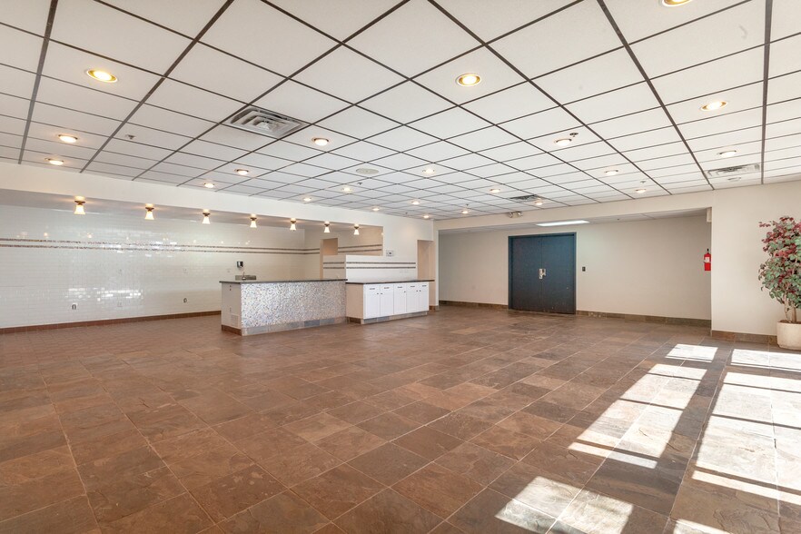 More Photos Of 2400 N Tenaya Way, Las Vegas Office For Lease