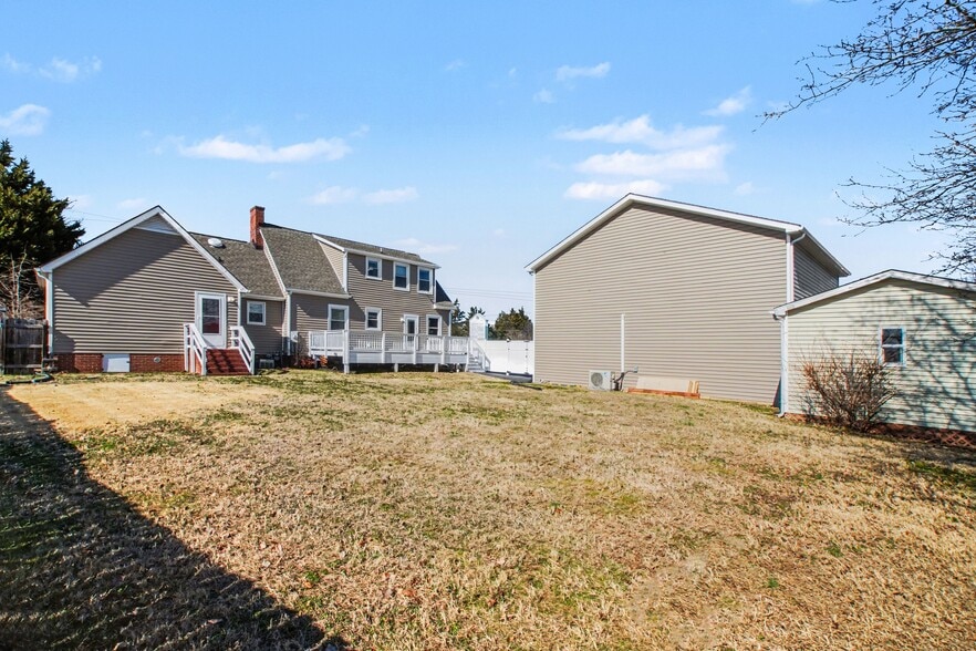 More Photos Of 2603 Lafayette Blvd, Fredericksburg General Retail For Lease