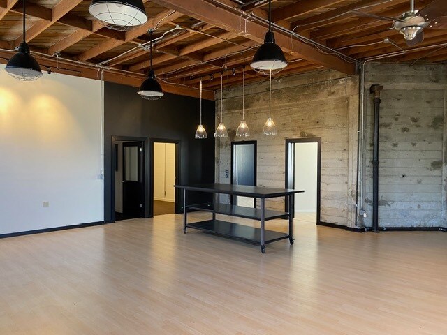 More Photos Of 1849 Brandon St, Oakland Office For Sale