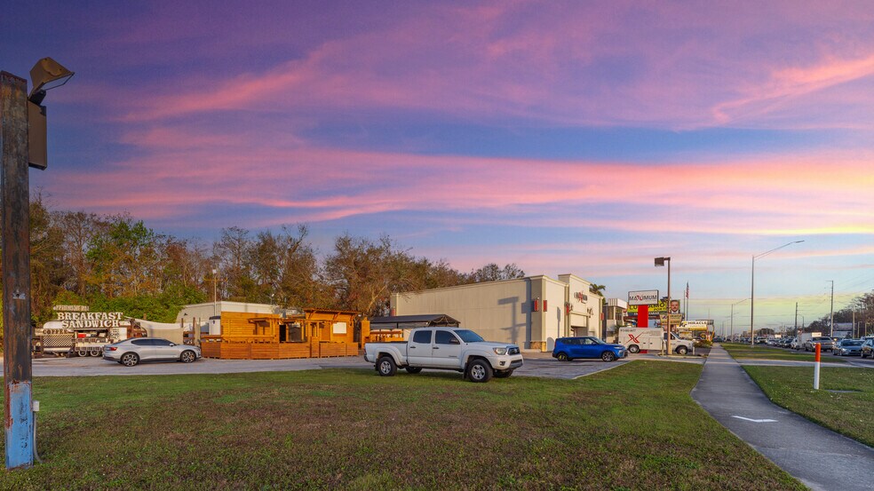 More Photos Of 7212 N Dale Mabry Hwy, Tampa Freestanding For Sale