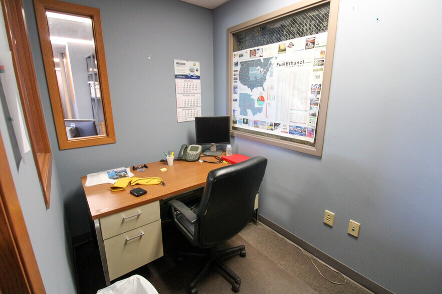 More Photos Of 6059 159th St, Galva Food Processing For Sale