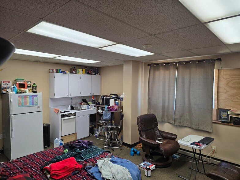 More Photos Of 2121 Commerce St, Aberdeen Industrial For Sale
