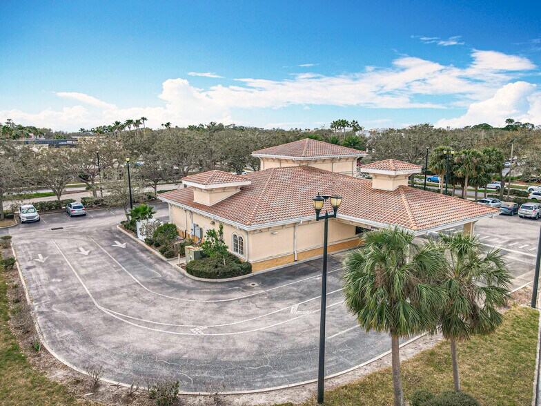 More Photos Of 9105 Town Center Pky, Bradenton Medical For Sale
