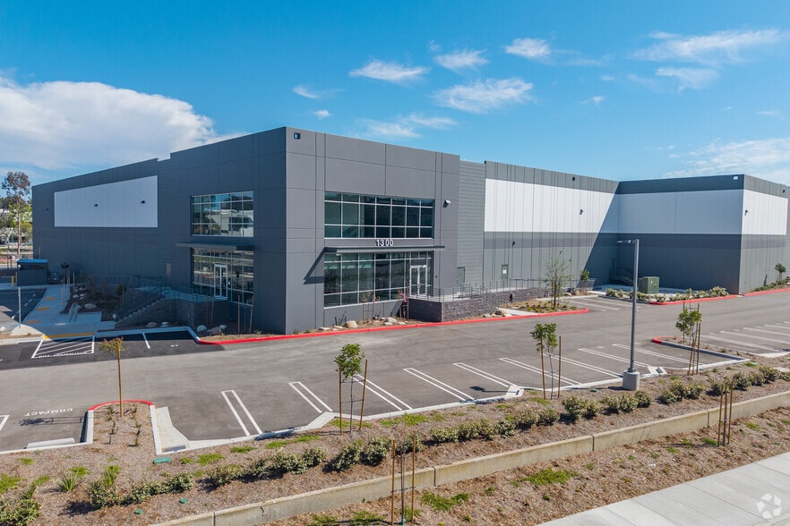 More Photos Of 1300 Lawrence, Thousand Oaks Manufacturing For Sale