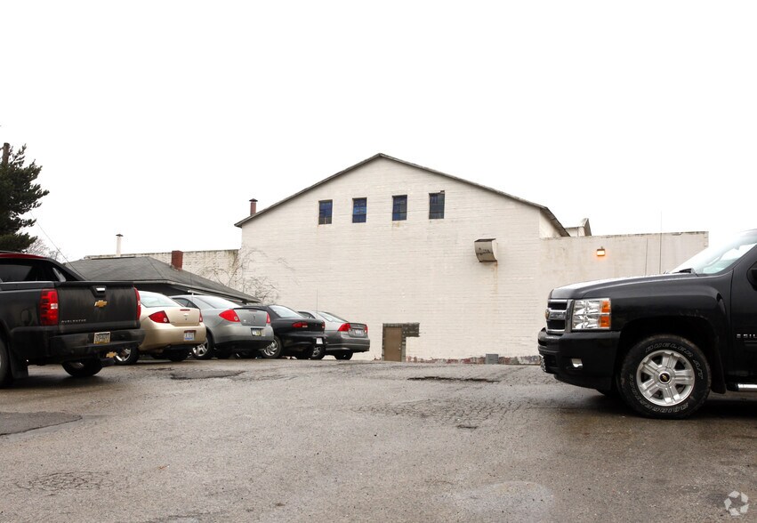 More Photos Of 183 Edgeworth Ave, East Palestine Industrial For Sale