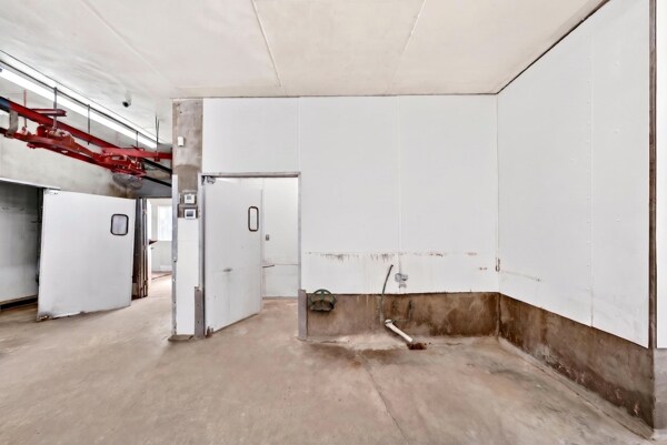 More Photos Of 1416 W Trade St, Charlotte Freestanding For Sale