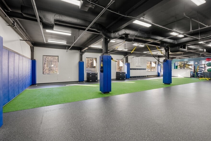 More Photos Of 4-6 West St, West Hatfield Medical For Sale