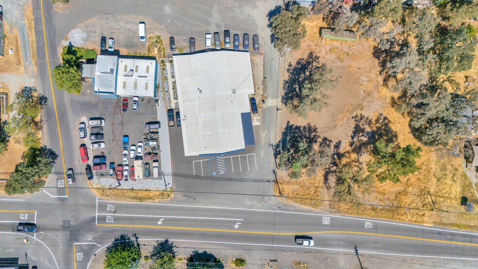 More Photos Of 20736 Longeway Rd, Sonora General Retail For Lease
