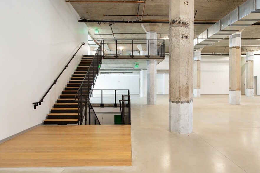 More Photos Of 755 S Los Angeles St, Los Angeles Loft Creative Space For Lease