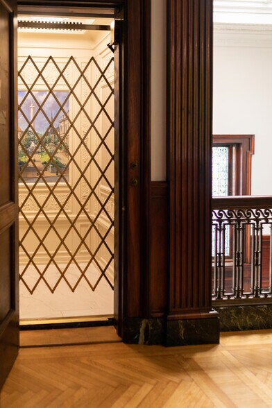 More Photos Of 6 E Eager St, Baltimore Office For Lease