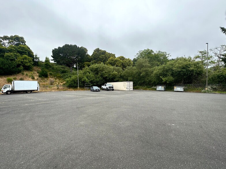 More Photos Of 4325 Broadway St, Eureka Freestanding For Sale