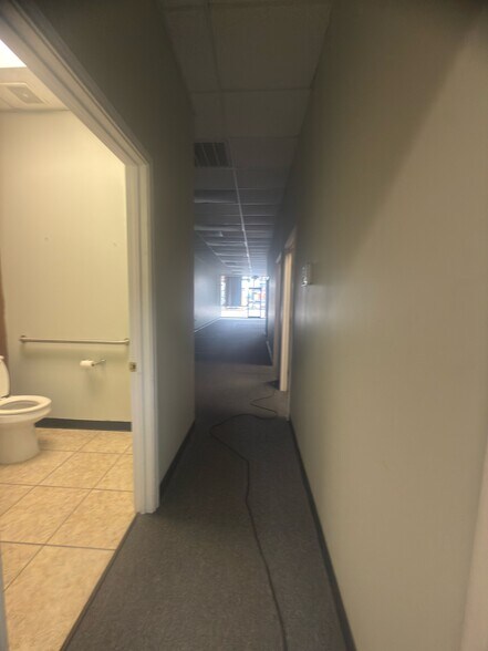 More Photos Of 23110 Kuykendahl Rd, Tomball Unknown For Lease