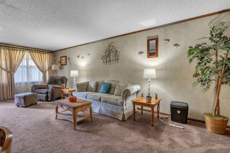 More Photos Of 3033 S P St, Elwood Apartments For Sale