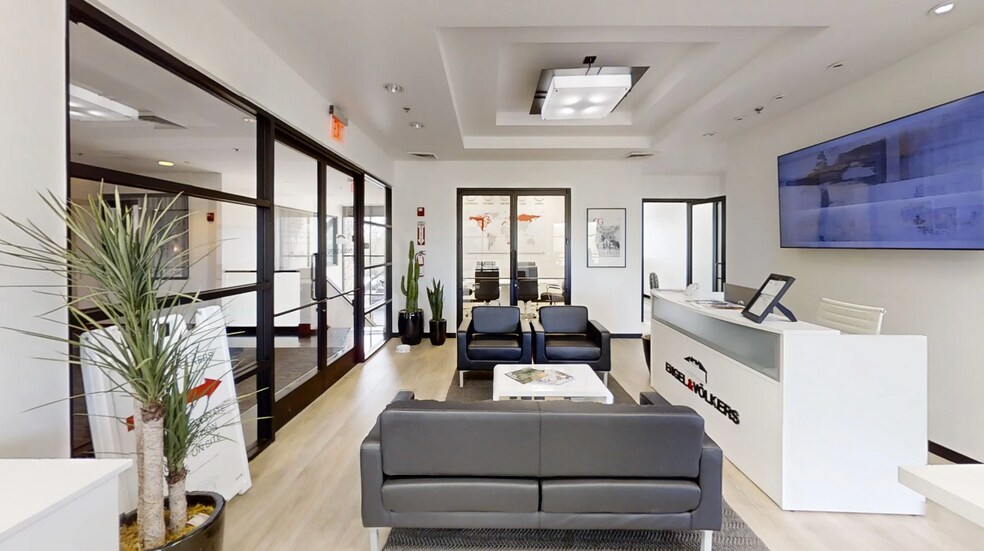 More Photos Of 20909 N 90th Pl, Scottsdale Office For Lease