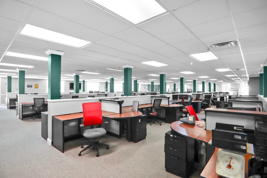 More Photos Of 3601 Choptank Rd, Preston Flex For Sale