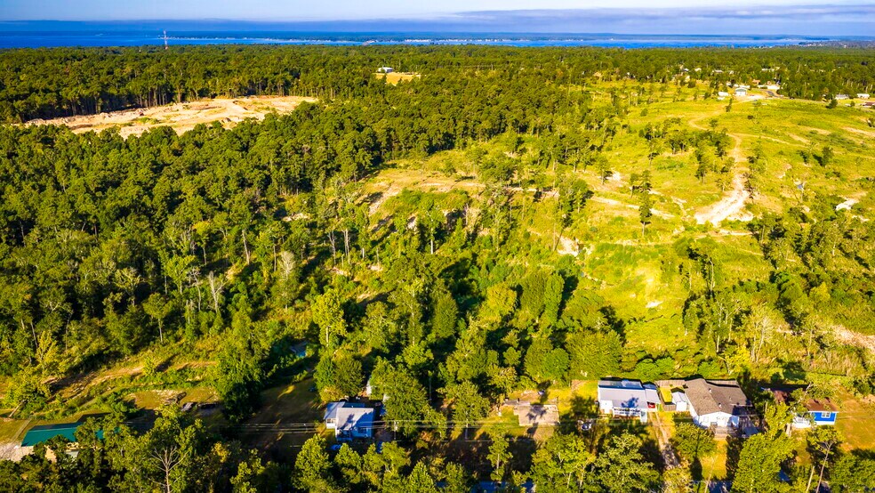 More Photos Of 400 Yaupon Cove Dr, Onalaska Land For Sale