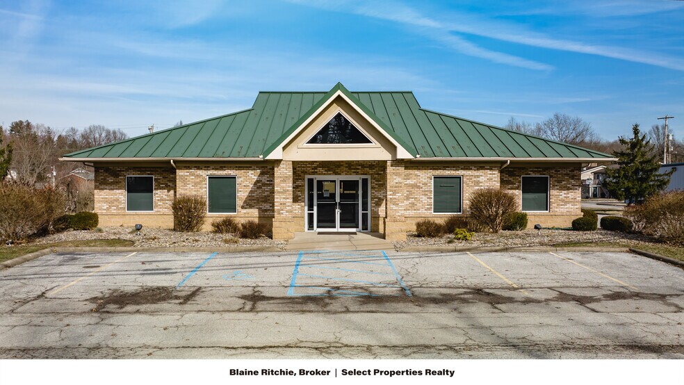 More Photos Of 1397 Elizabeth Pike, Mineral Wells Bank For Lease