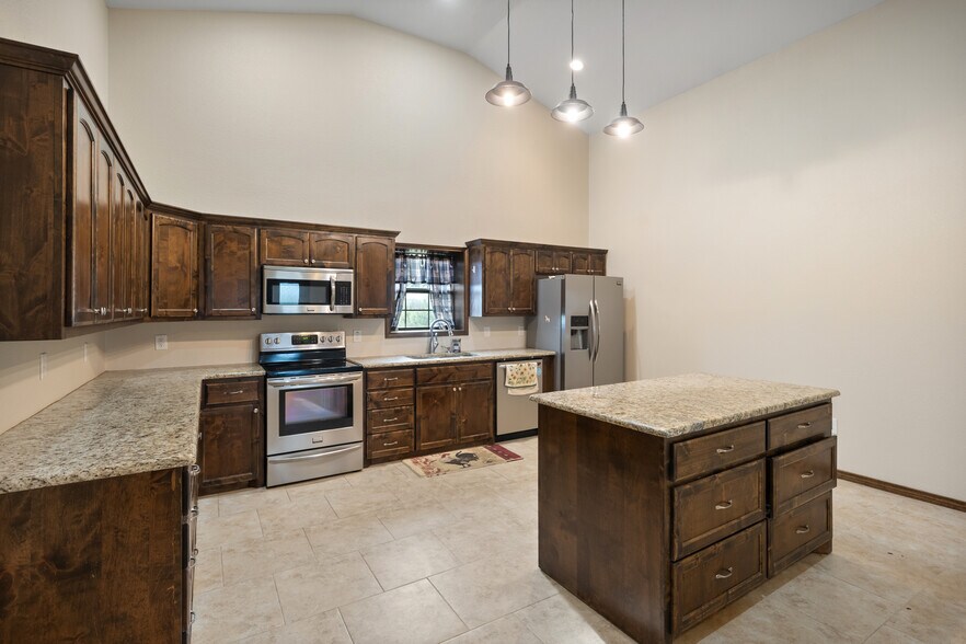 More Photos Of 119 FM 1891, Shiner Land For Sale