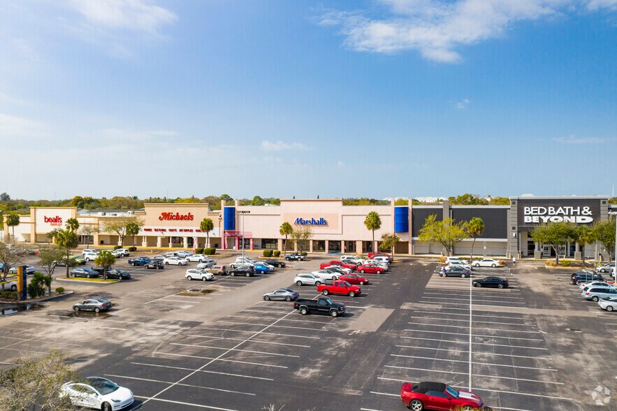 Primary Photo Of 2028-2060 66th St N, Saint Petersburg Unknown For Lease