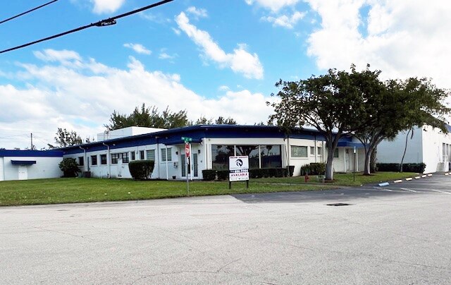 Primary Photo Of 3318 SW 2nd Ave, Fort Lauderdale Warehouse For Lease