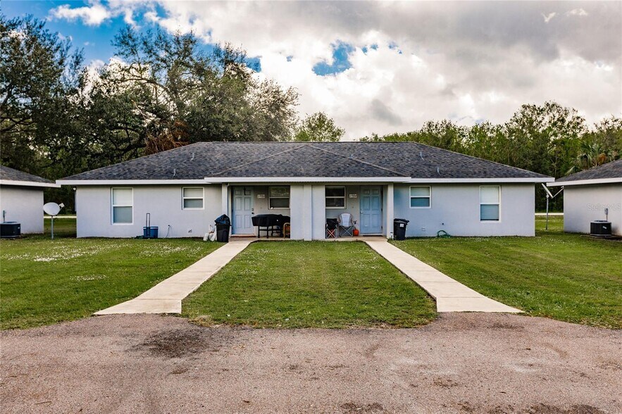 More Photos Of 1956 SE Cherry Dr, Arcadia Specialty For Sale