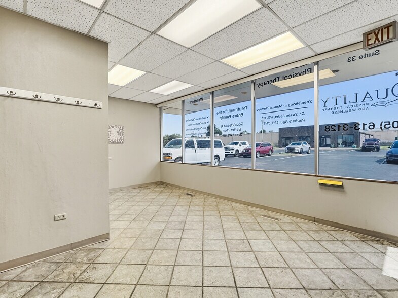 More Photos Of 1212 Air Depot, Midwest City Office For Lease
